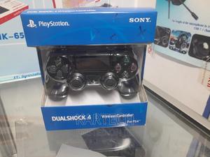 Sony Dualshock 4 Gamepad Wireless Controller - thumbnail 2