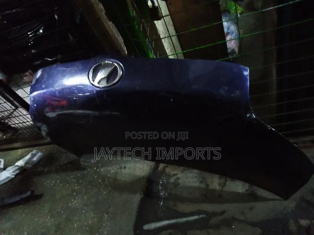 Voxy 2012 Bonnet