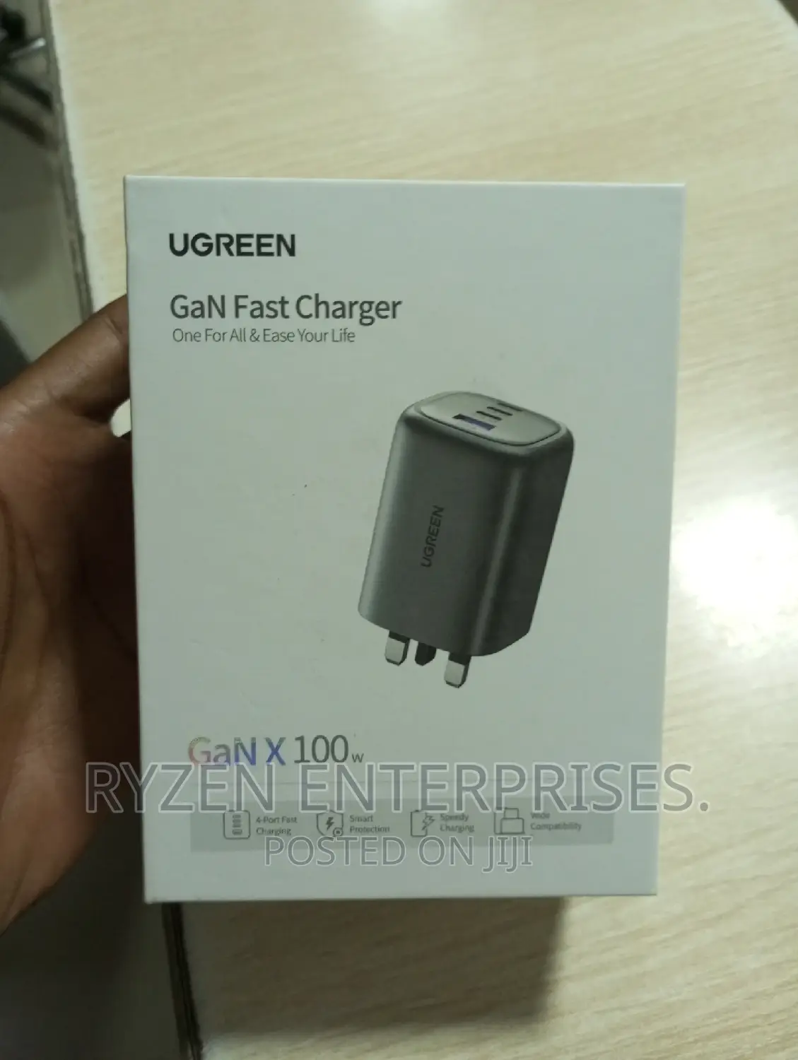 Ugreen 100w, Usb-a +3*Usb-c Gan