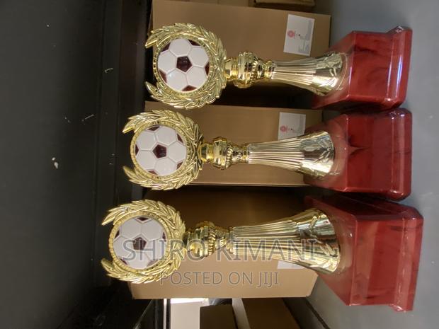Trophies Quality Best High - thumbnail 3
