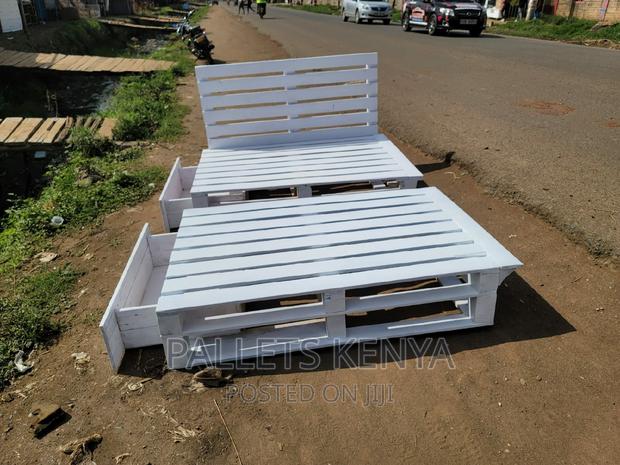 Pallet Bed- 5*6 Premium Pallet Bed With Drawers. (#JE10)