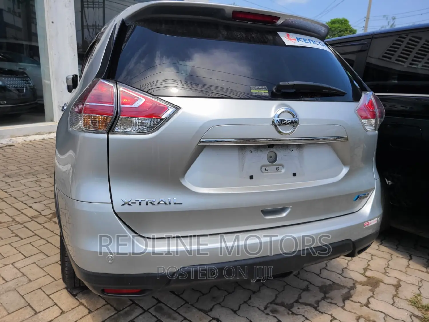 Nissan X-Trail 2.0 Petrol AWD 2016 Silver