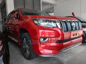 Toyota Land Cruiser Prado 2.8 2017 Red