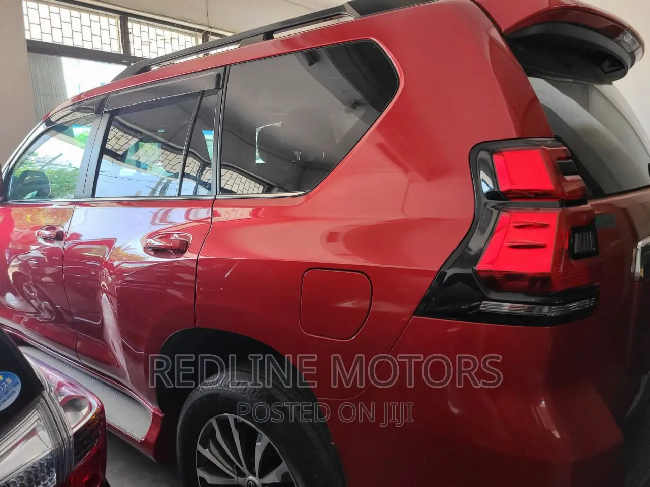 Toyota Land Cruiser Prado 2.8 2017 Red