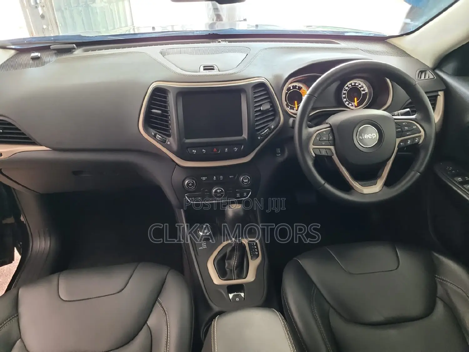 Jeep Cherokee Limited 4x4 2016 Black