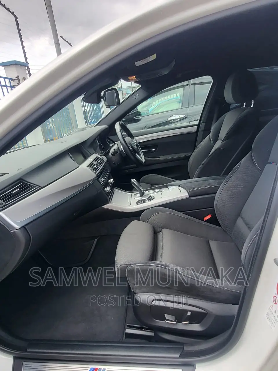 BMW 523i 2016 Pearl