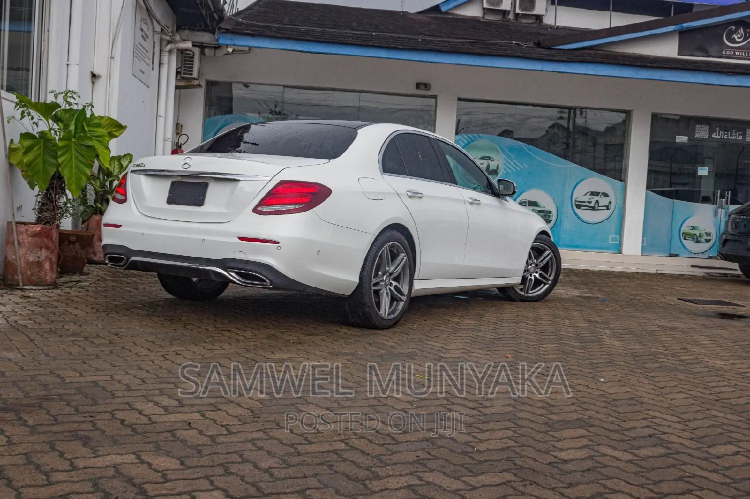 Mercedes-Benz E250 2017 Pearl