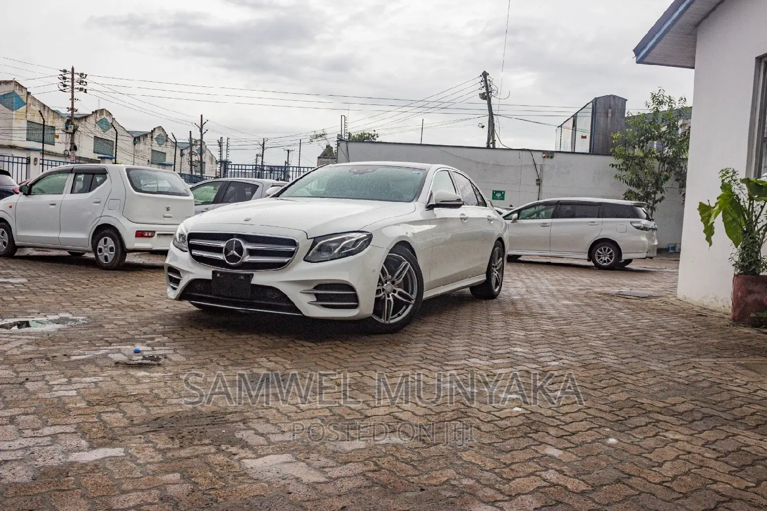 Mercedes-Benz E250 2017 Pearl