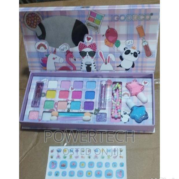 Kids Make Up Kit - main view