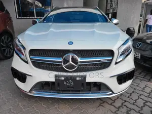 Mercedes-Benz GLA-Class 2016 Pearl