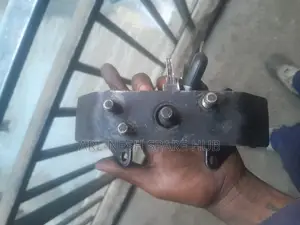 Subaru Legacy Bh5 Gearbox Mounting (Automatic)