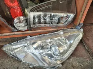 Headlight Toyota Aqua Nonzenon Shinny Reflector