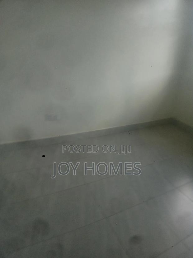 4bdrm Maisonette in South for rent - thumbnail 6