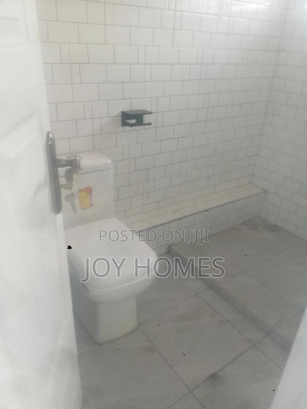 4bdrm Maisonette in South for rent - thumbnail 8