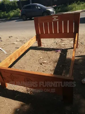 Mahogany Beds Mahogany Beds 4*6feets.