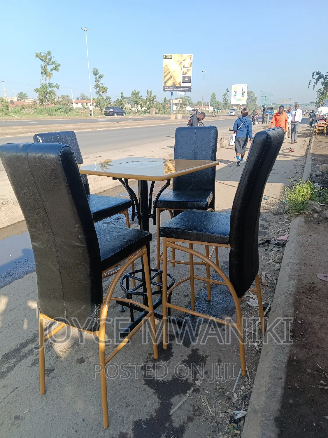 Restaurant Set of Executive High Chairs, Black.