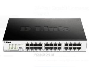 D-Link DGS-1024D 24-Port Unmanaged Gigabit Switch - thumbnail 2