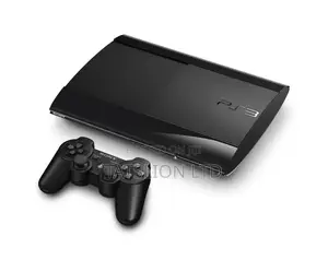 Playstation 3 500 GB 2 Controllers