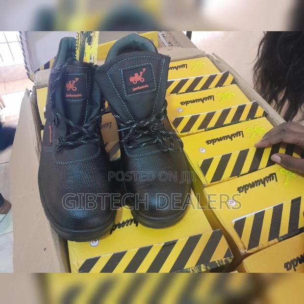 Safety Boots, Safety Boots - main view