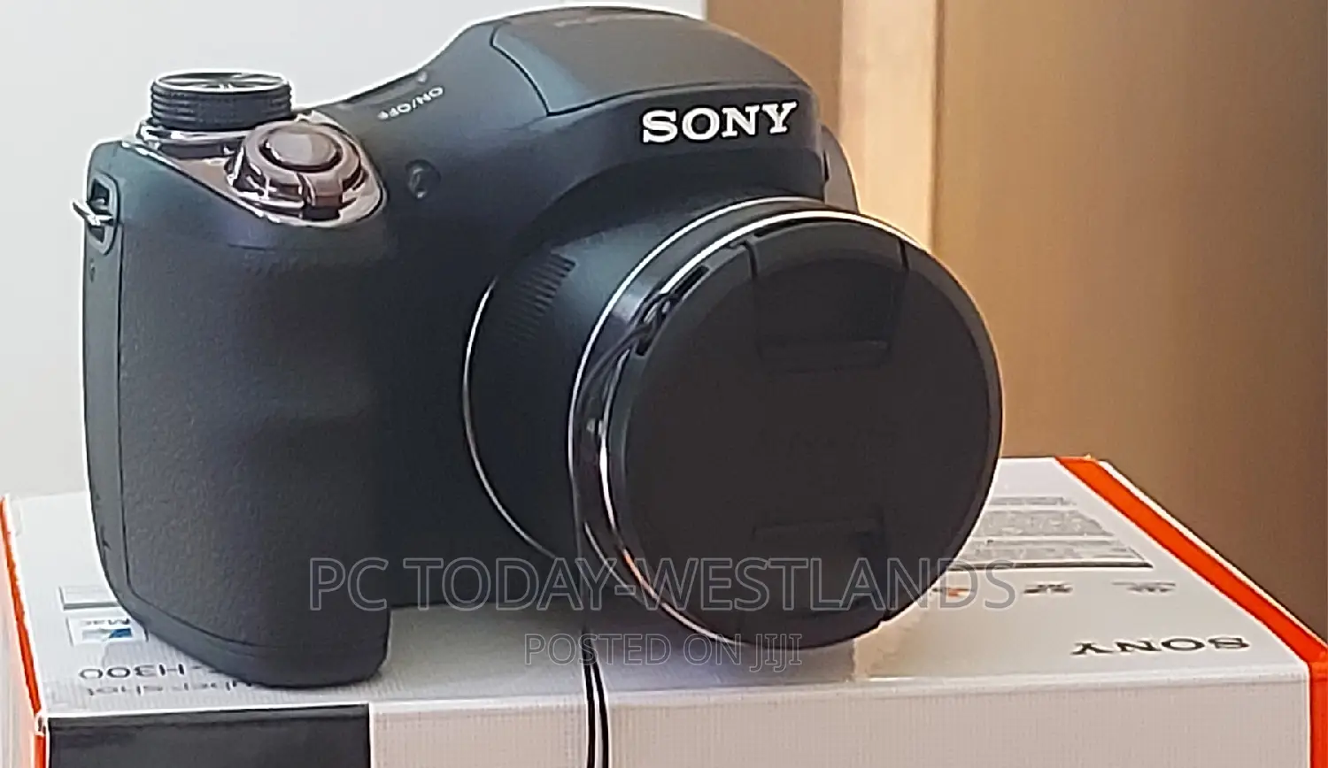 Sony Cyber-Shot DSC-H300 20.1mp 35x Zoom