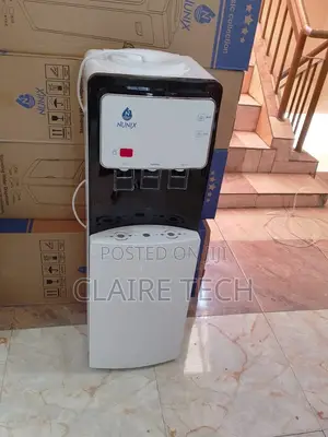 Nunix Hot,Normal and Cold Water Dispenser (Child Lock)