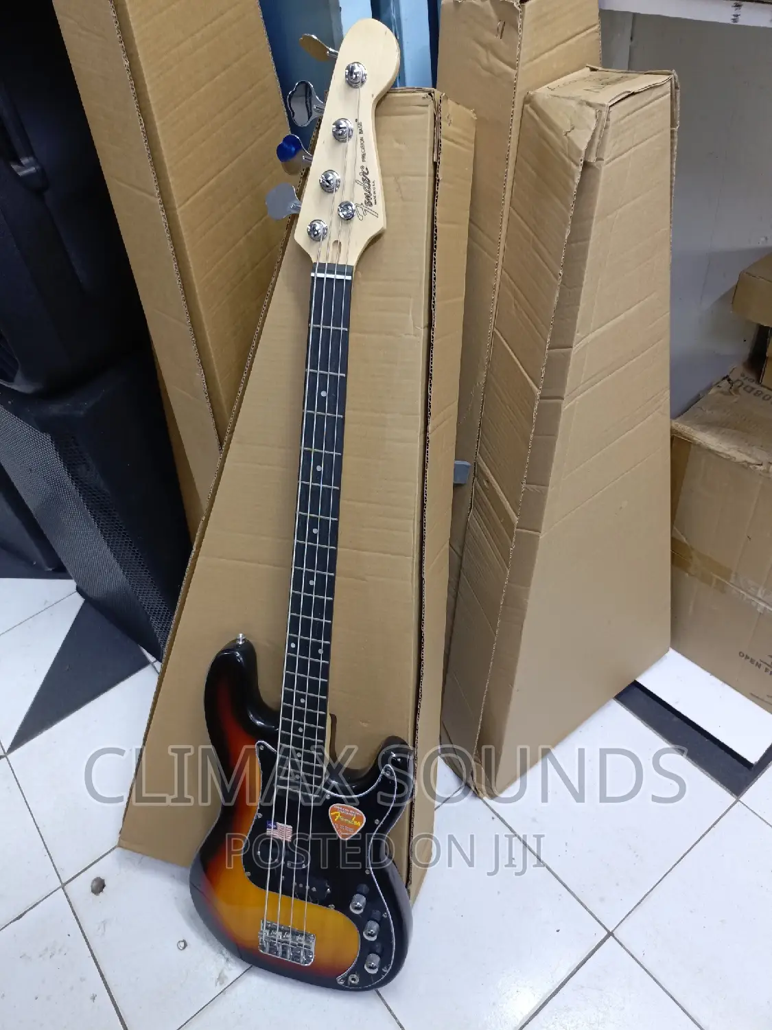 Bass Guitar Fender 4 Stringz,