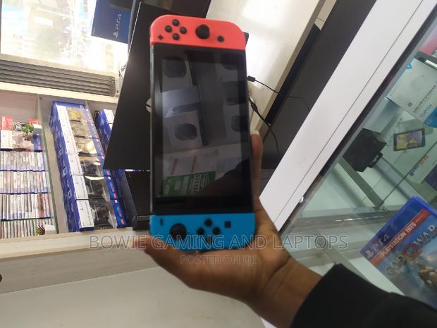 Nintendo Switch Used - thumbnail 2