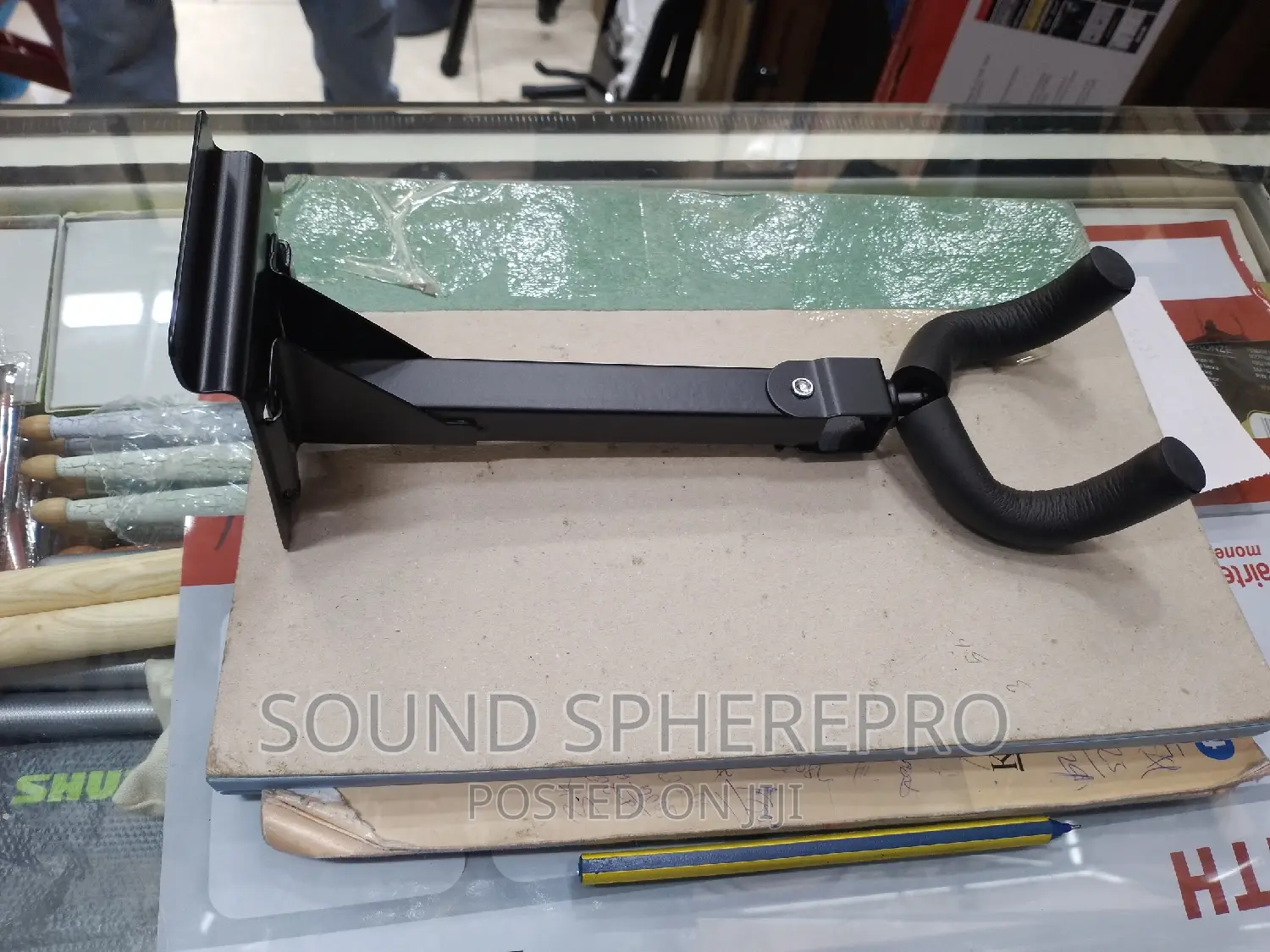 Guitar Wall Stand