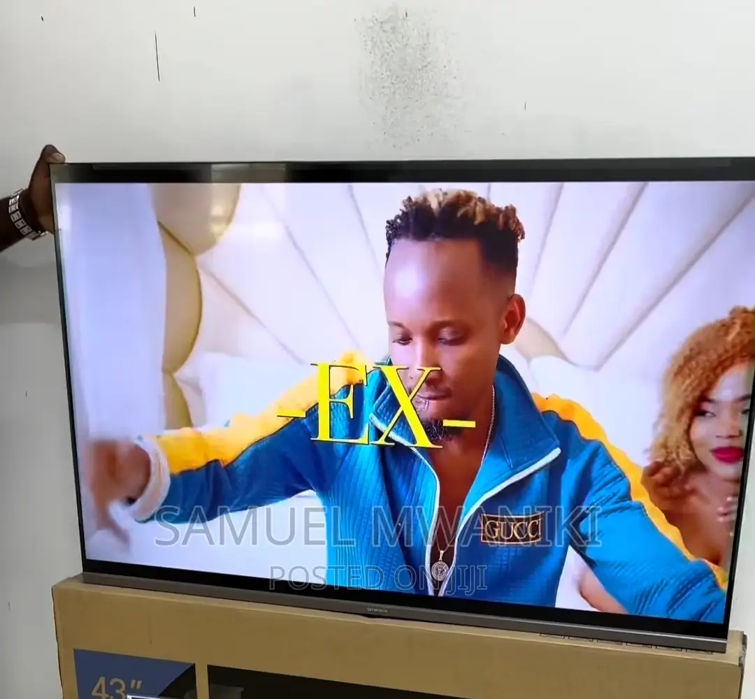 Skyworth 43” FHD Google Tv, Netflix,Youtube,Google Assistant