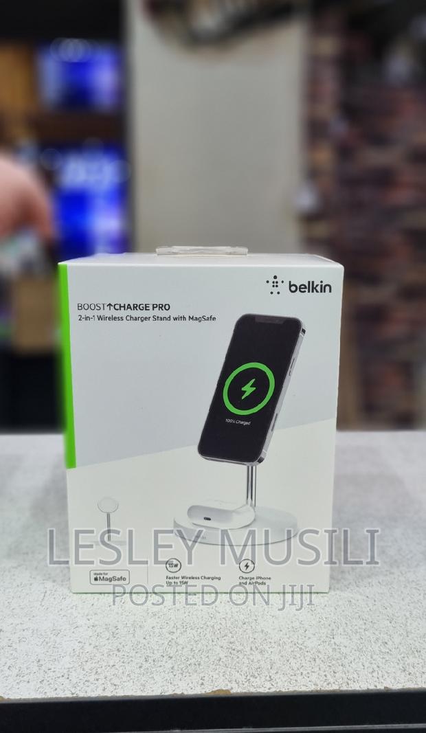 Belkin 2 in 1 Wireless Charger Stand With Magsafe