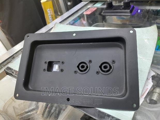 Connector Big With 2 Speacon Ports - main view