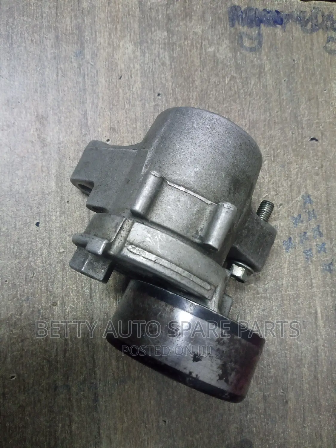 Toyota B15 Tensioner