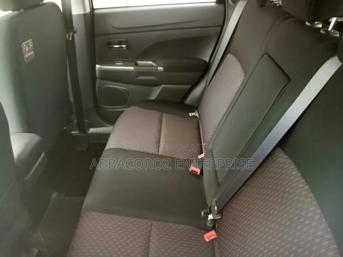 Mitsubishi RVR 2017 Black