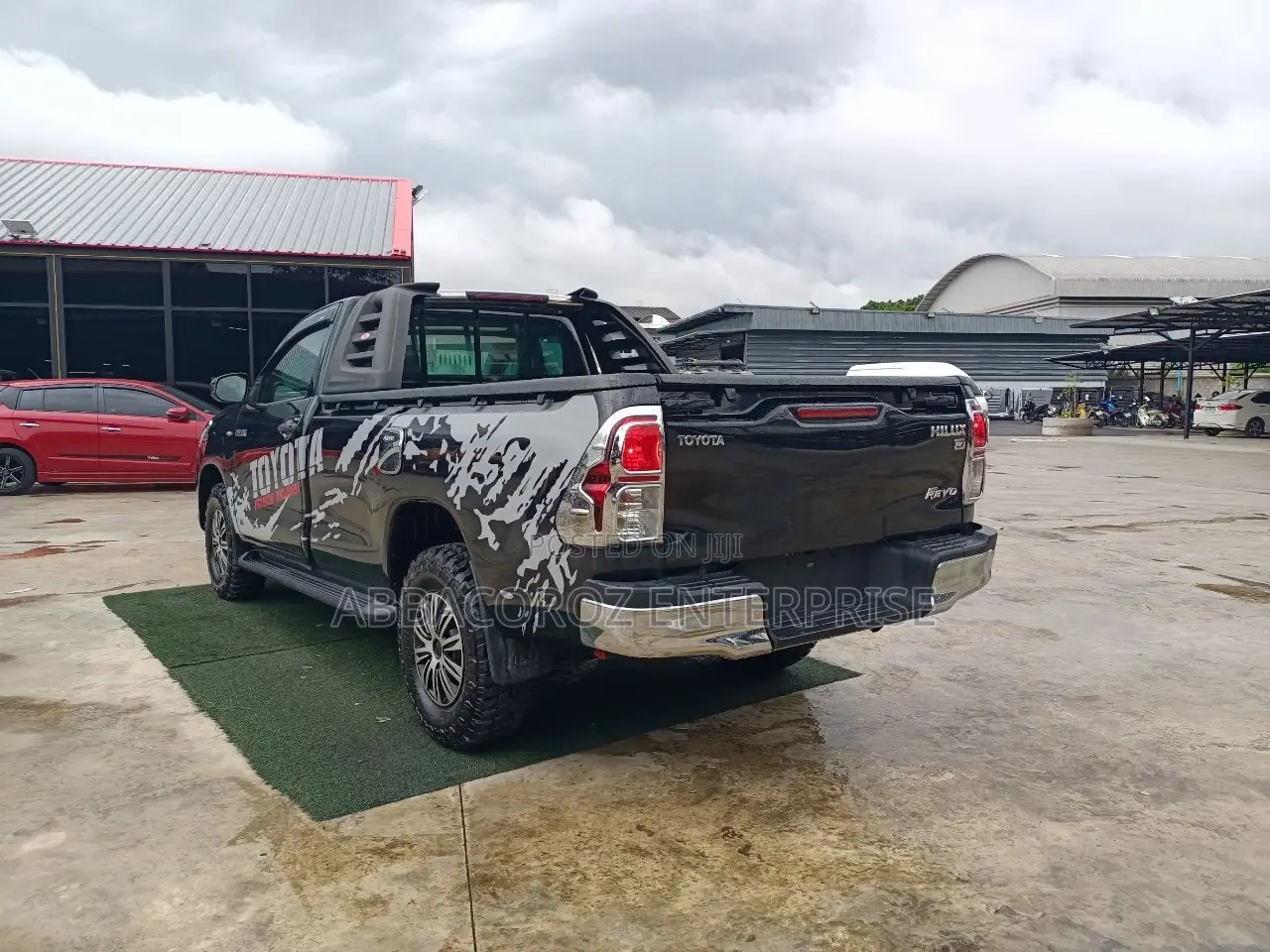 Toyota Hilux 2016 Black