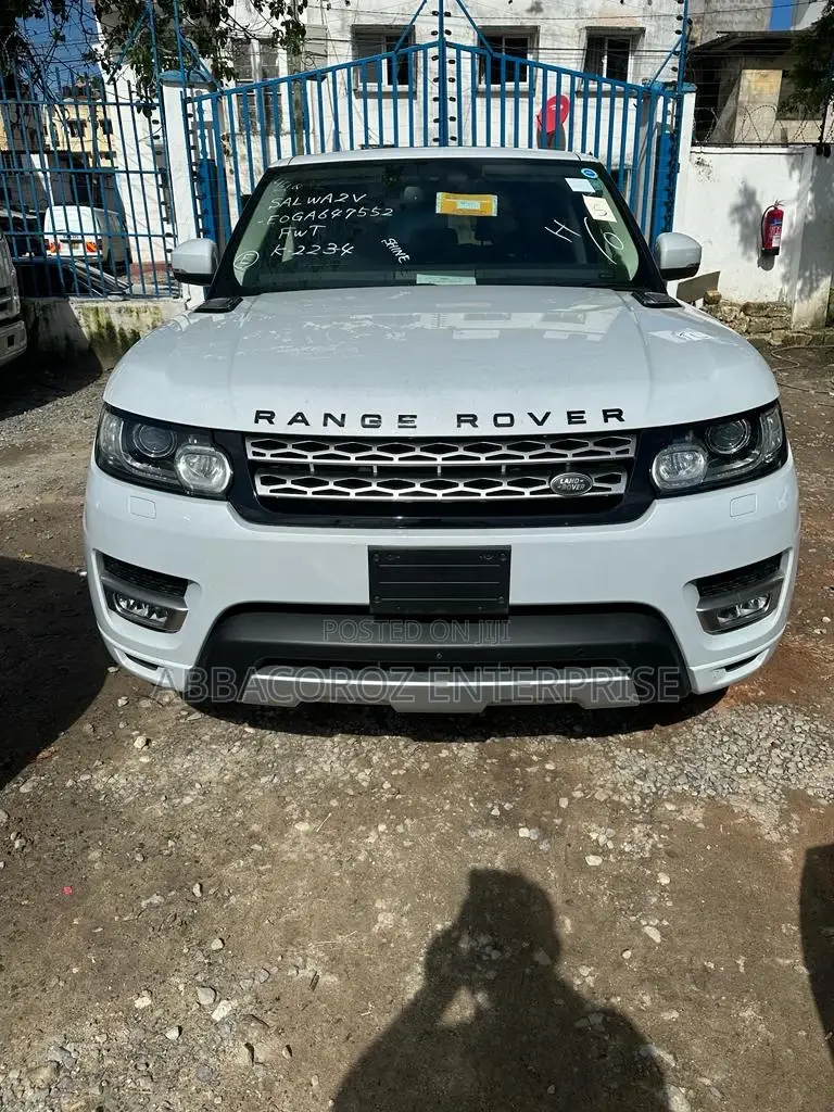 Land Rover Range Rover Sport SE 4x4 (3.0L 6cyl 8A) 2016 White
