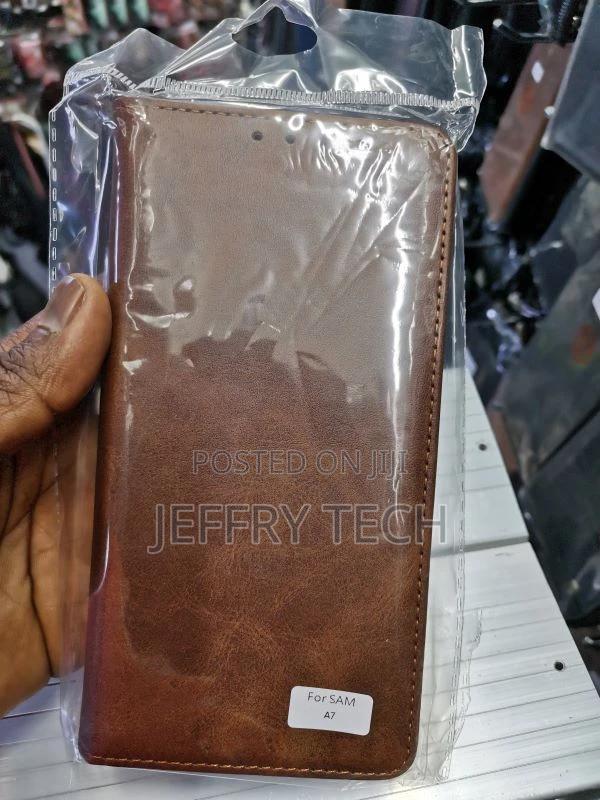 Samsung Galaxy A7 2018 Flip Case Leather Finish | Inside Tpu - main view