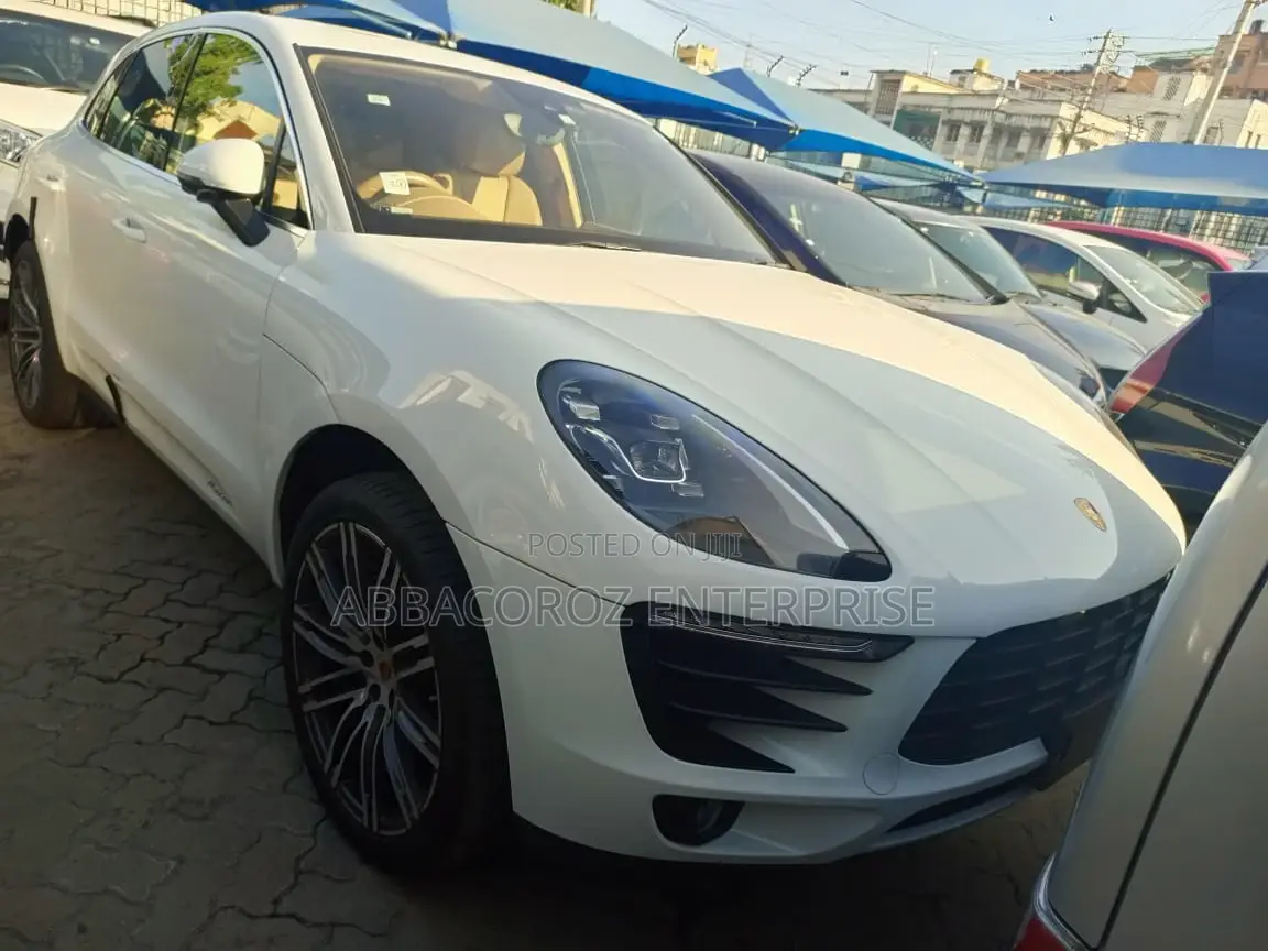 Porsche Macan 2016 White