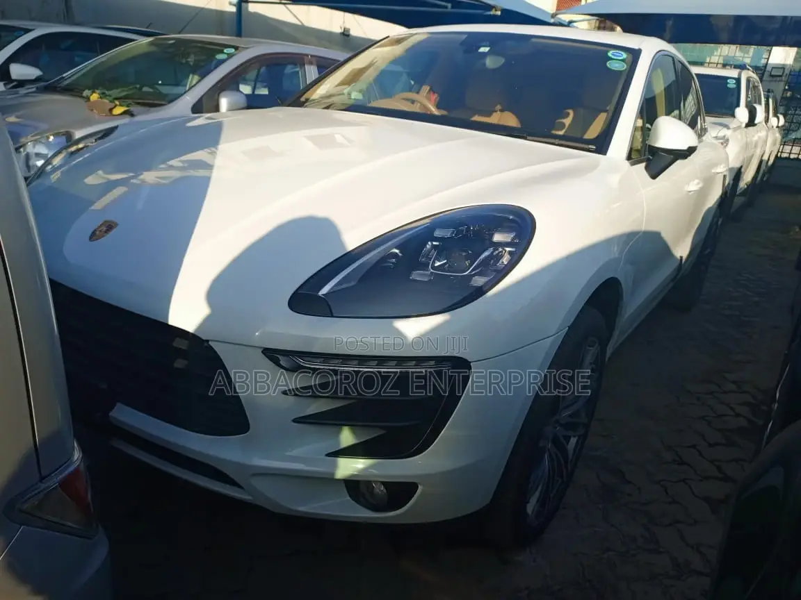 Porsche Macan 2016 White