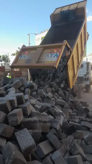 Tipping 6*9 Machine Cut Stones for Walling