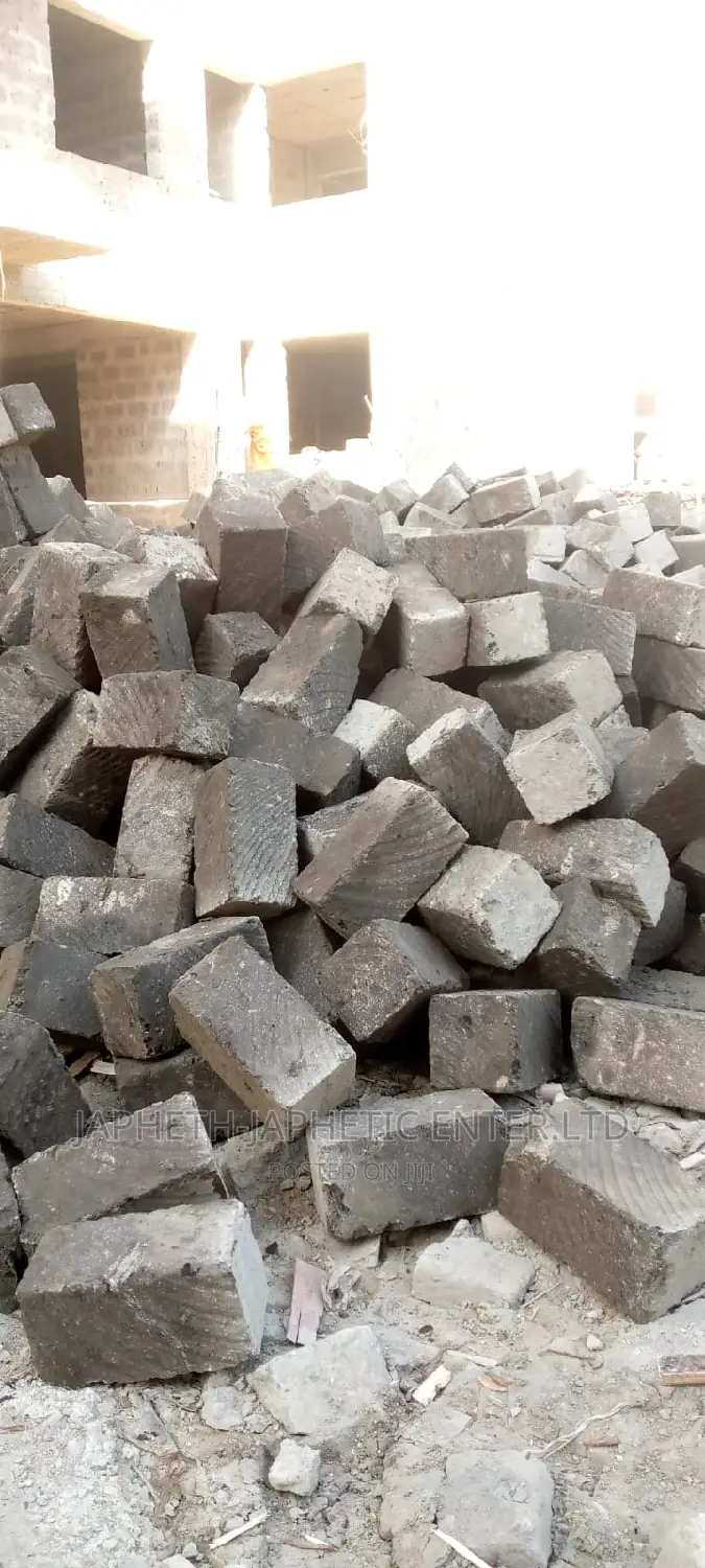 Tipping 6*9 Machine Cut Stones for Walling