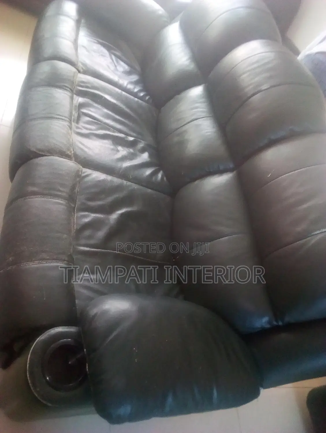Leather Sofa Sets Dyeing, Refurbishing and Upholstery
