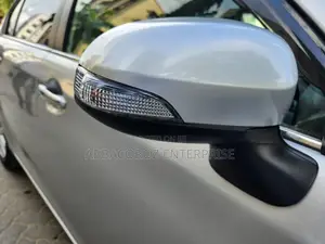 Toyota Axio 1.5 G 2WD 2016 Silver