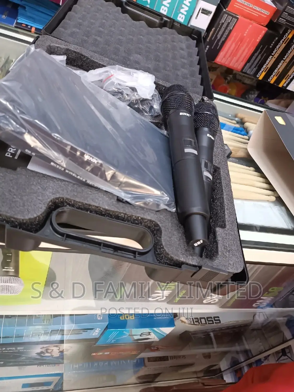 BK 902 BNK Wireless Microphone