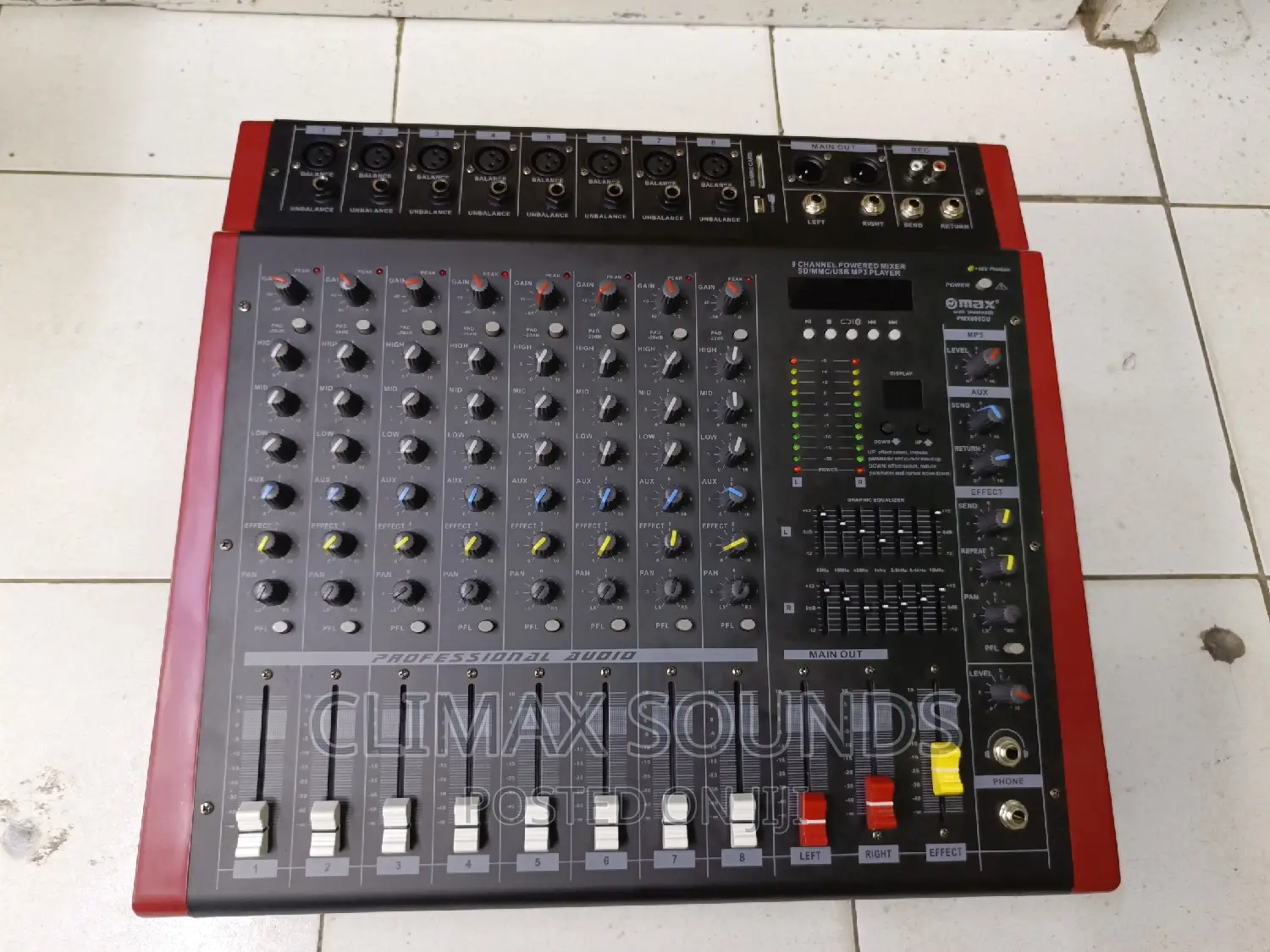 Max 8 Channels Powered Mixer Professional Max