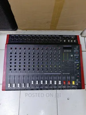 Max Powered Mixer 12 CHNLSZ