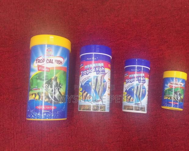 Tropical Fish Flakes - main view