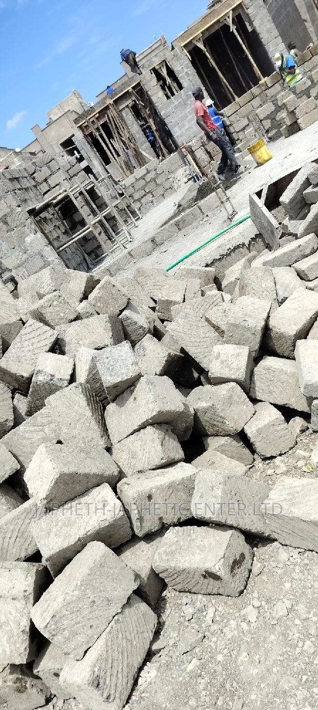 Ndarugo Mawe, Machine Cut Stones Quality POA - thumbnail 3
