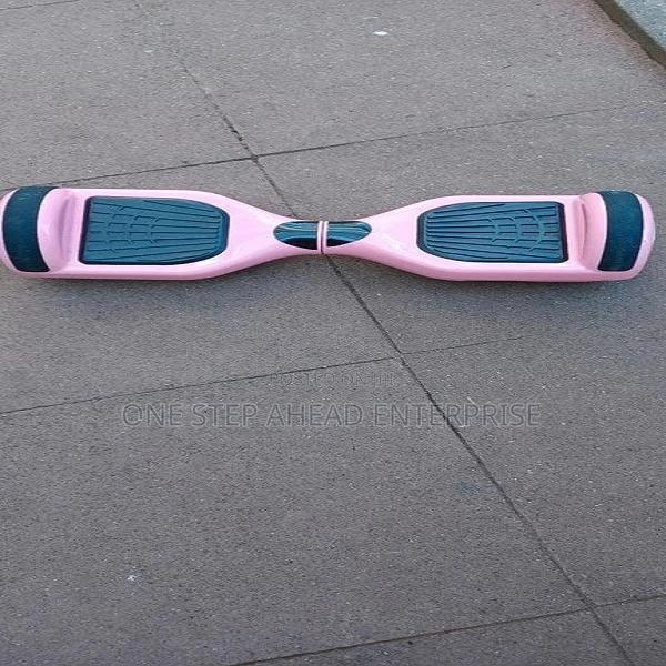 6.5 Inch BLUETOOTH/LED Hoverboard``