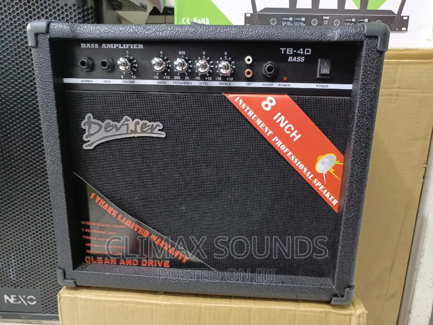 TB-40 Bass Guitar Combo Amplifier