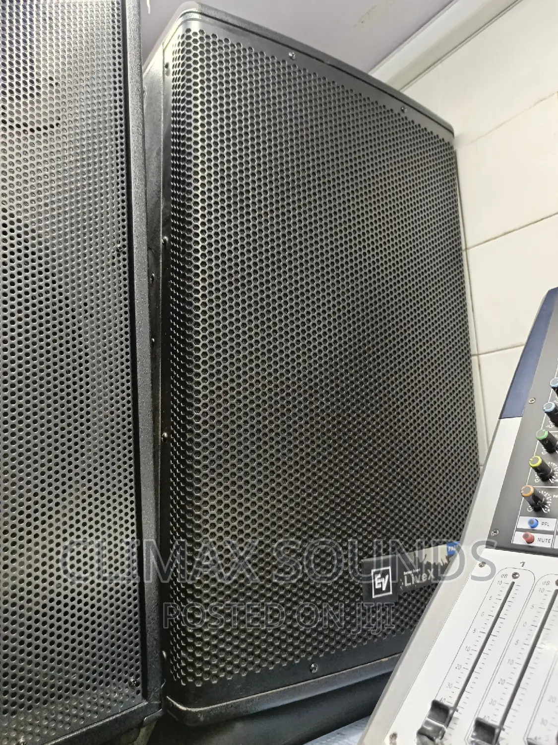 Ev Midi Range Speaker Live X 15inch
